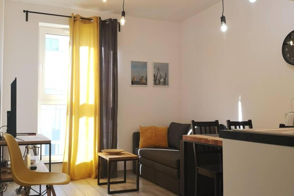 The Yellow Apartment Gdańsk Kültér fotó